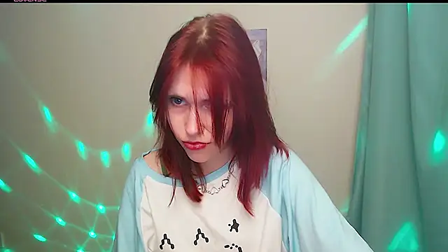 GuessMe___ live cam preview