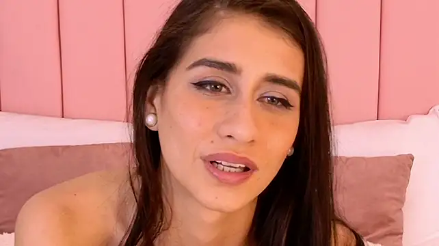 KaoryJamal live cam preview