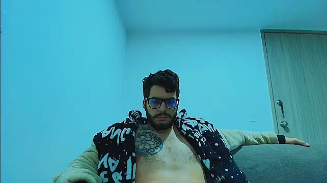 thomas_gun live cam preview