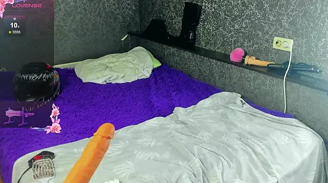 Anjela_Botton live cam preview