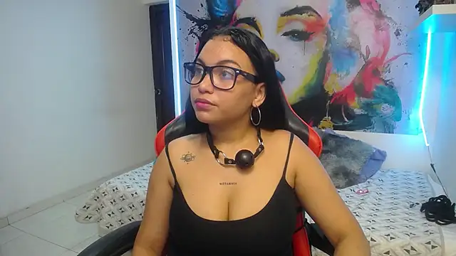 valeria_martinez19 live cam preview