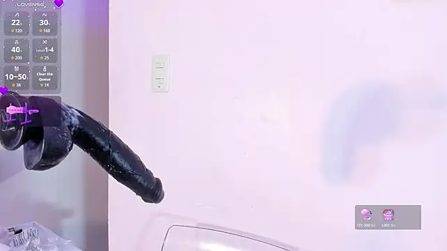 veronica_bigass
