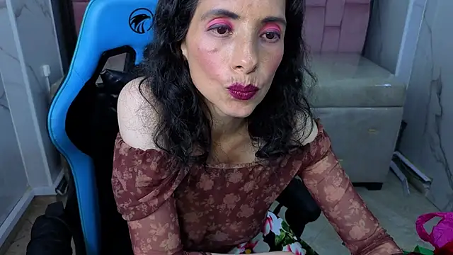 roxxe_monrrow_b