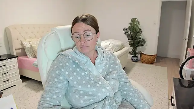 Vika73 webcam