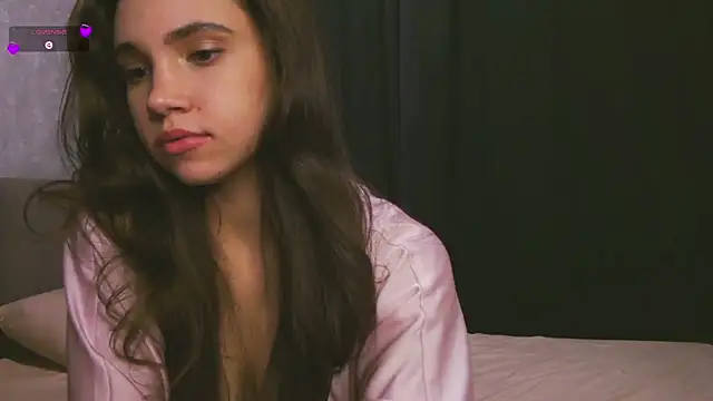 HolySinner83 live cam preview