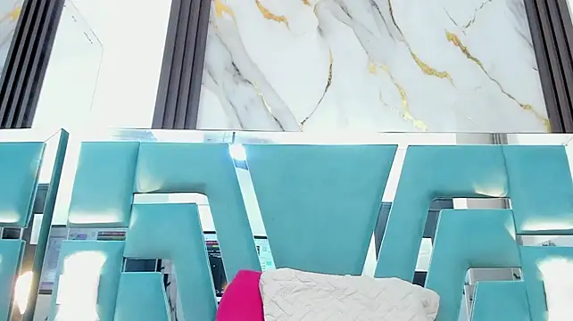 miilaklum live cam preview