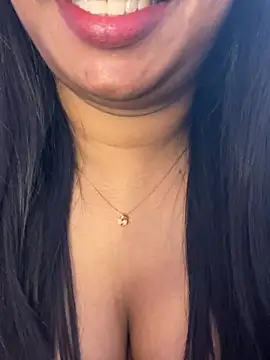 Tamil_Maaya