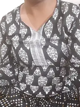 Your_Alinaa
