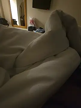 chubbybeara7meed (M twink) - Show dick