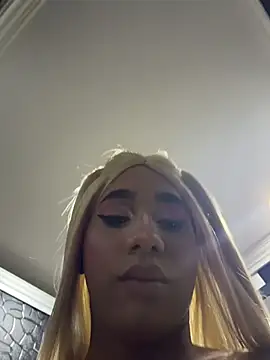Thalia_girl21 live cam preview