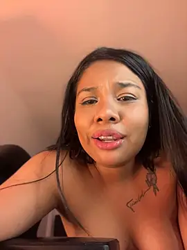 Rashell1_Queen
