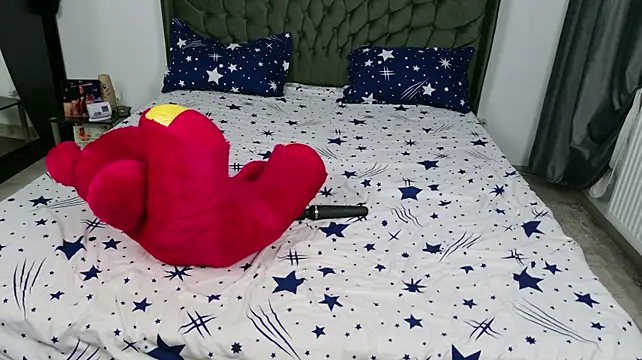 Nicol2Naya live cam preview