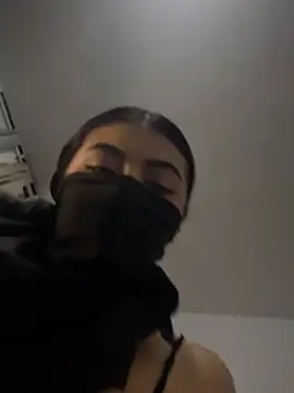 zharaaa18