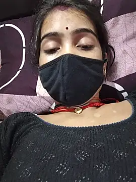 Hotty_radha55 live cam preview