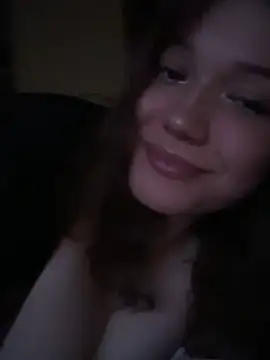 frutillitaaok_ live cam on StripChat