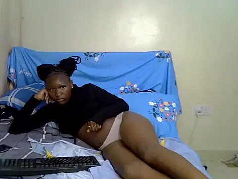 sexycorn01 live cam on StripChat