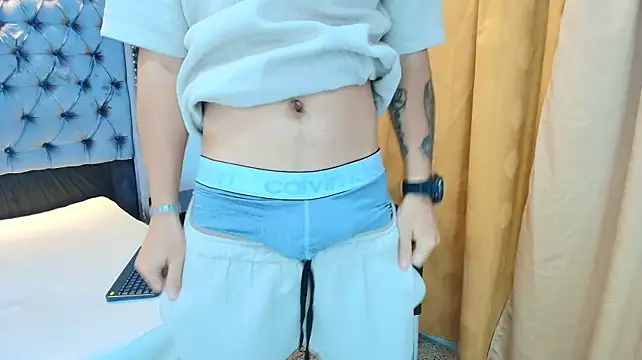 MATHY_ROBERT2 live cam on StripChat