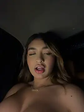 jenn_fit webcam