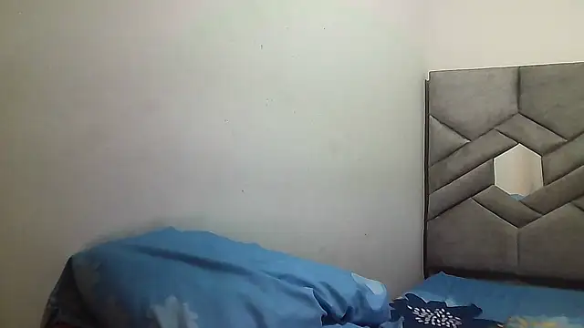 kharoll live cam preview