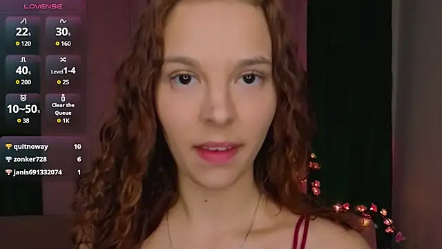 PollyHiller1 live cam preview