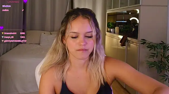 Stacy_Tyler