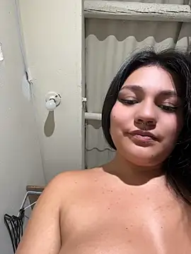 Emily_Gomezz