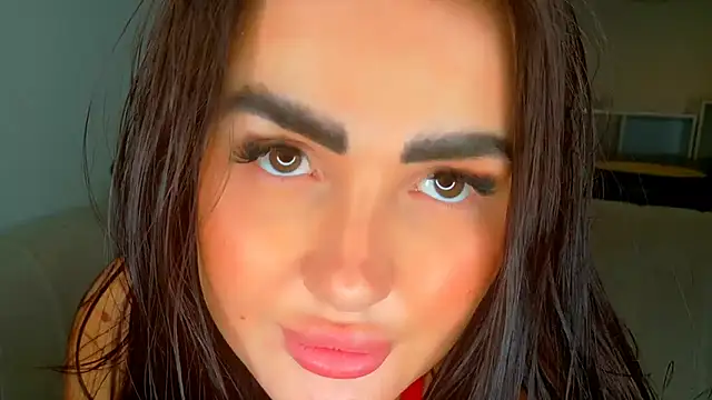 RUBY_BROOKS live cam on StripChat