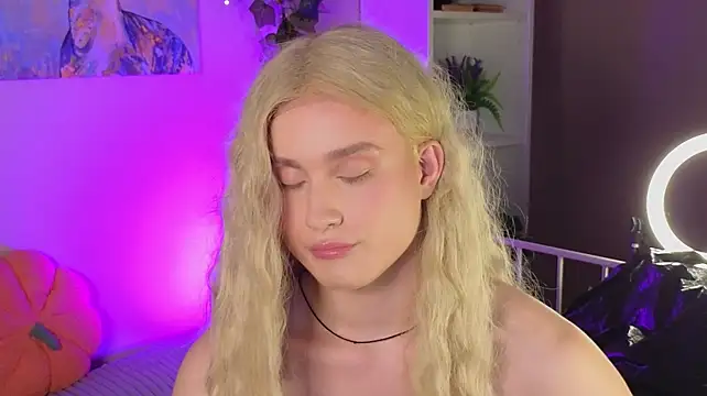 horny__doll