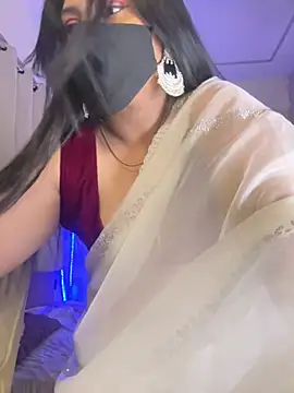 indian_queen007 (F young) - show nude ass