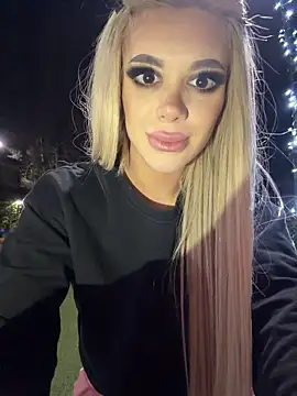 AlyssaFoxx_