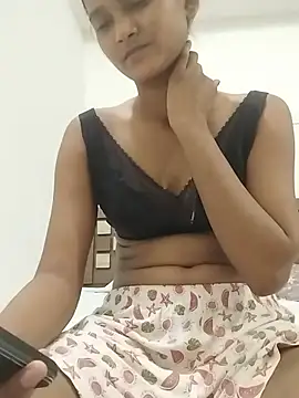 joya_crazy (F young) - Boobs show and ass show