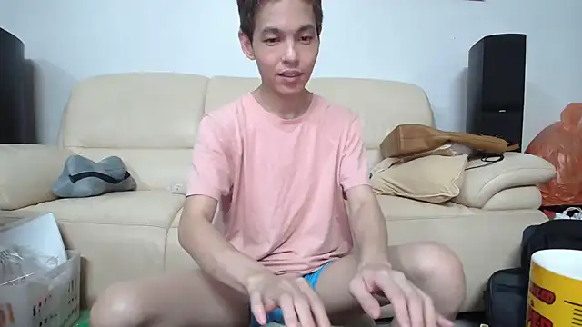 andrewooi (Ask my age) - CUMSHOW! at GOAL!