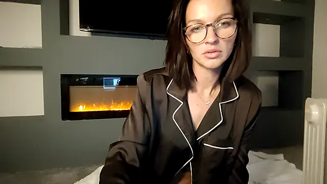 GreenEyedBeth's Live Sex Cam Show
