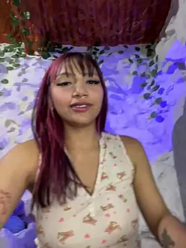 Maddy_w live cam preview