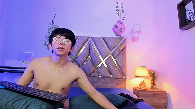 Hyunjin_Son