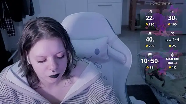 Alice_Zev