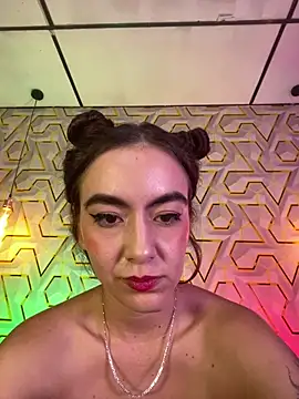 MelanyyJhonson15 live cam preview