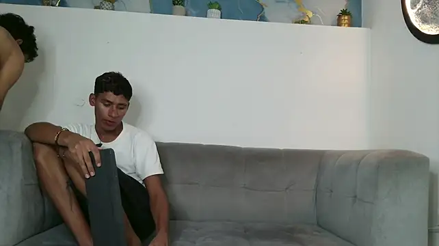 GREAT_BALLS live cam preview
