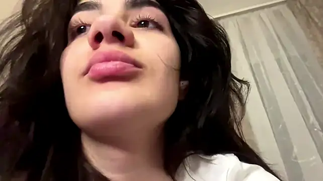 Ledi_Asthik