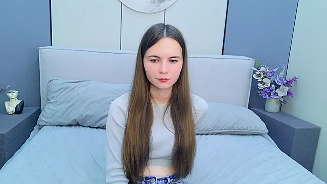 Thalia_Croft live cam preview