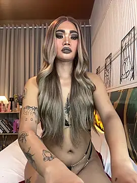 Reika_Wakumi