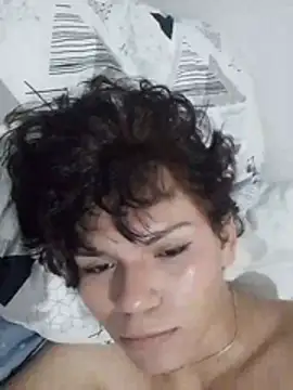alessandrohott live cam preview