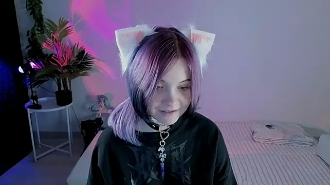 Hikkacat