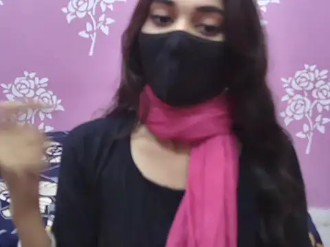 Shanaya-xo live cam preview
