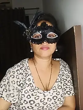 Sivali_Saxena live cam preview