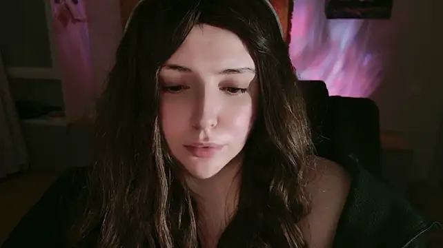 Emilia_Noir live cam preview