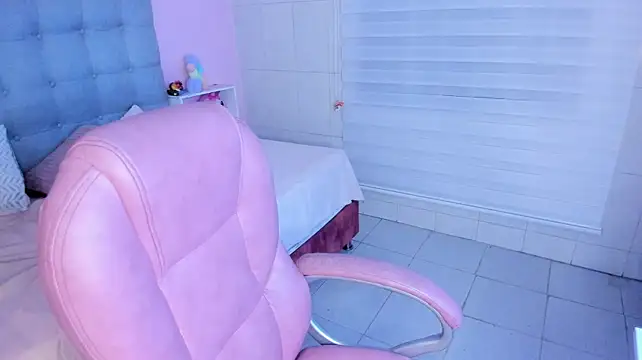 isabella_max7