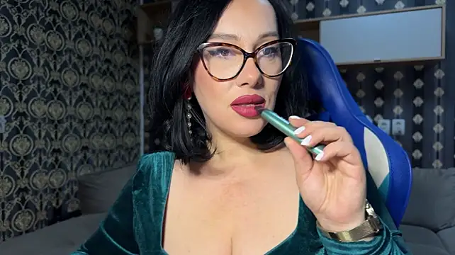 AnnaAnn_Milf