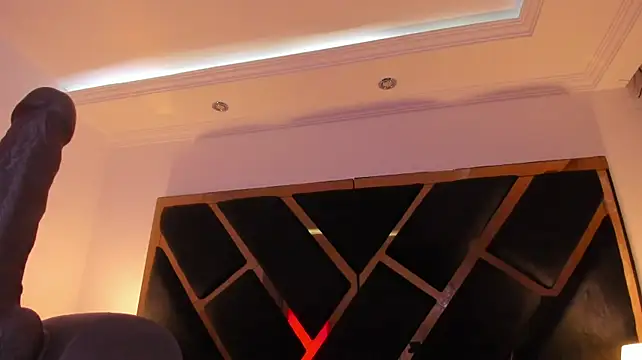 SusanVilla live cam preview