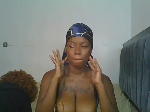 Nasty_Tetty